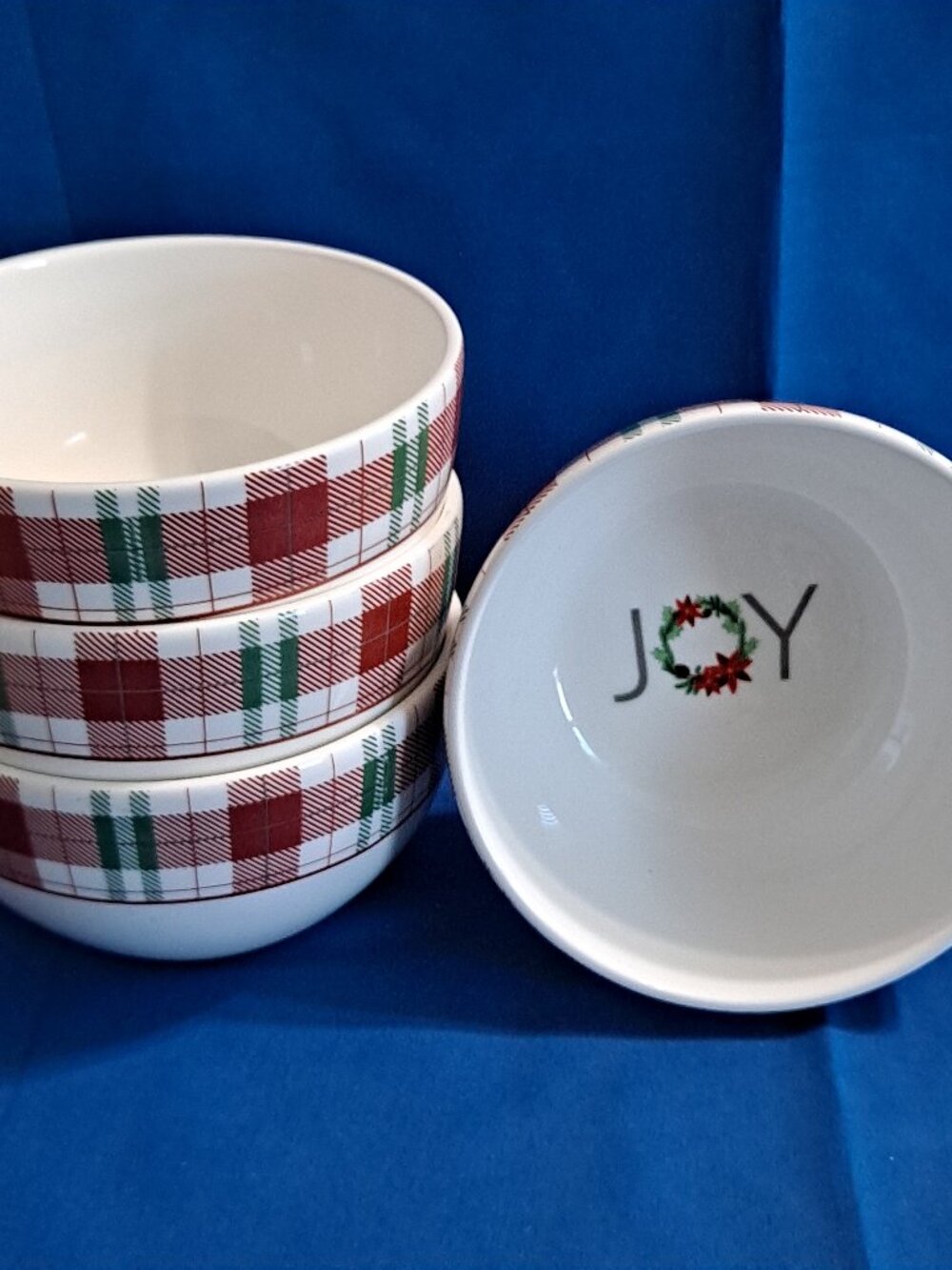 Set 4 Royal Norfolk CHRISTMAS 5 1/2" Soup BOWLS "JOY" Plaid Red Green Cereal